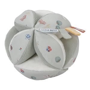 Little Dutch sensorische bal Little Farm 0 mnd+LD8825