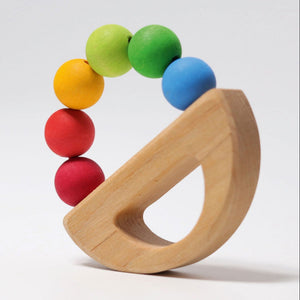 GRIMMS babyspeeltje regenboog boot  08126