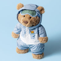 Jellycat knuffel Bartholomew Bear snow suitBARM2SKIf