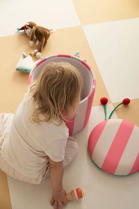 Kids Concept opbergberg poef pink