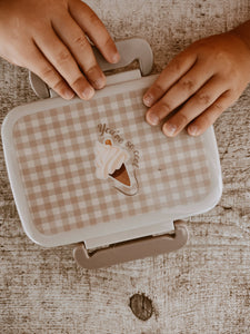 Mrs Ertha lunchbox Soft squares