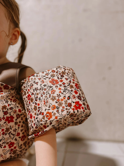 Mrs Ertha splasher magic garden d