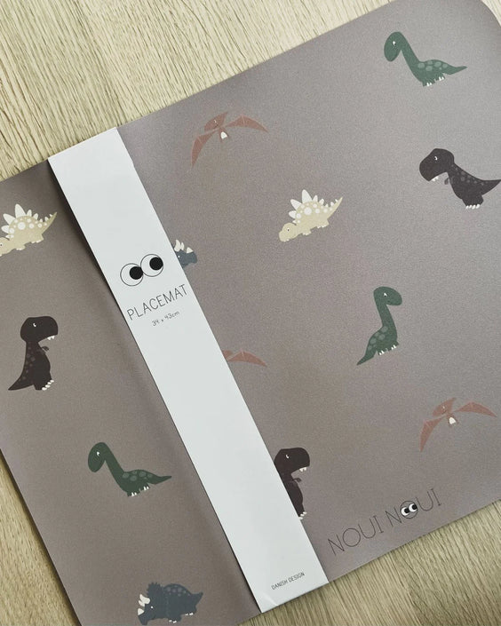 Noui Noui placemat dino