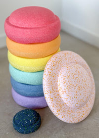 Stapelstein Water Lily special rainbow pastel + balance board + gratis mini d