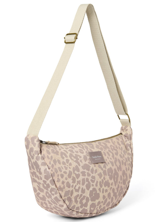 Studio Noos puffy adult fanny pack beige leopard 6151906438481 a