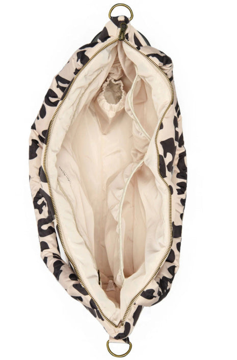 Studio Noos puffy diaper bag Holy Cowholycowpuffymombag2.0g