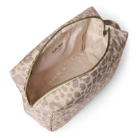 Studio Noos puffy toilettas beige leopard 6151906565552 c