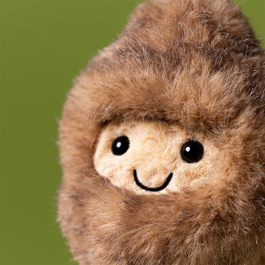 Jellycat knuffel Amuseables Peanut Yeti outfit 