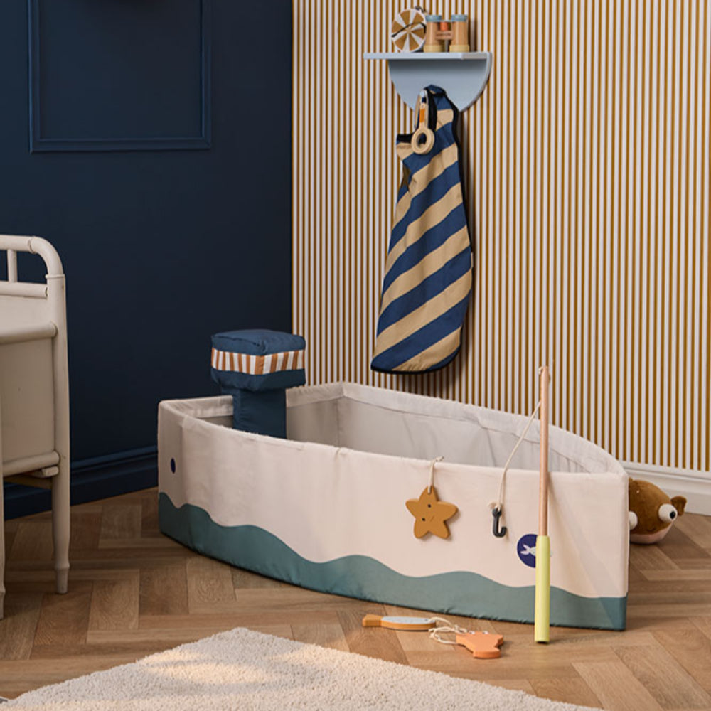 Kids Concept boot met vis spel 18 mnd+ 7340028735748