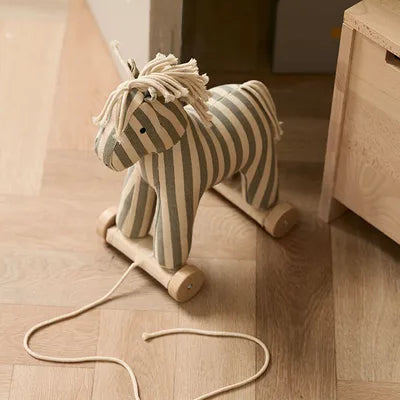 Kids Concept trekpaard Sam 1jr 7340028736615 c