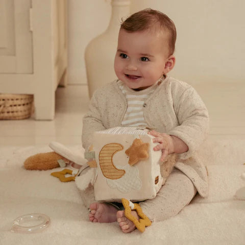 Little Dutch activiteitenkubus newborn naturals 0 mnd+ kopen