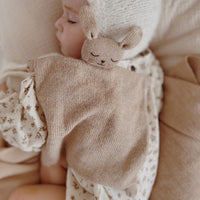 Main Sauvage knuffeldoekje bunny sand knit