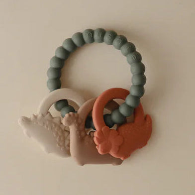 Mushie_bijtring_dino 840355800234 b