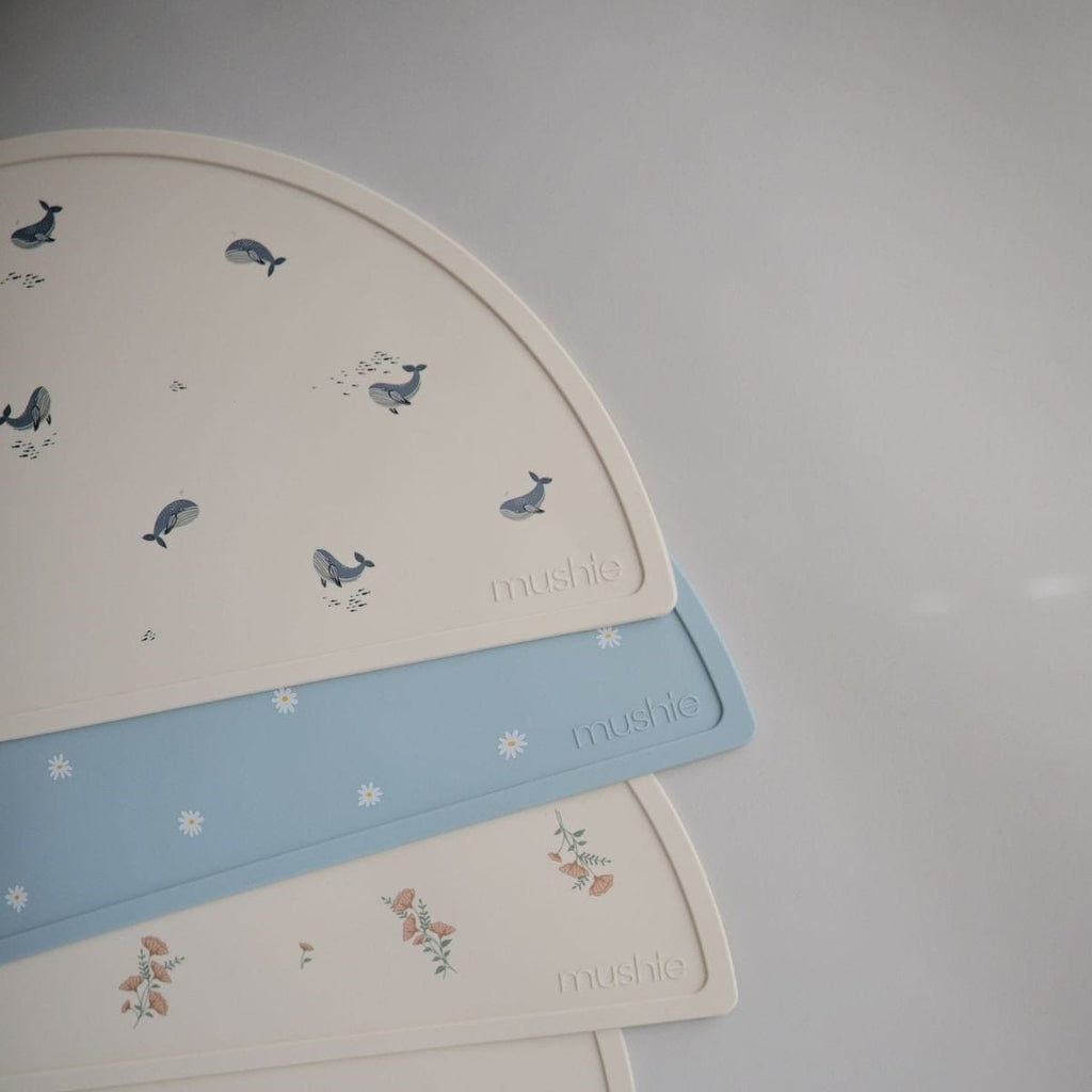 Mushie placemat whales kopen