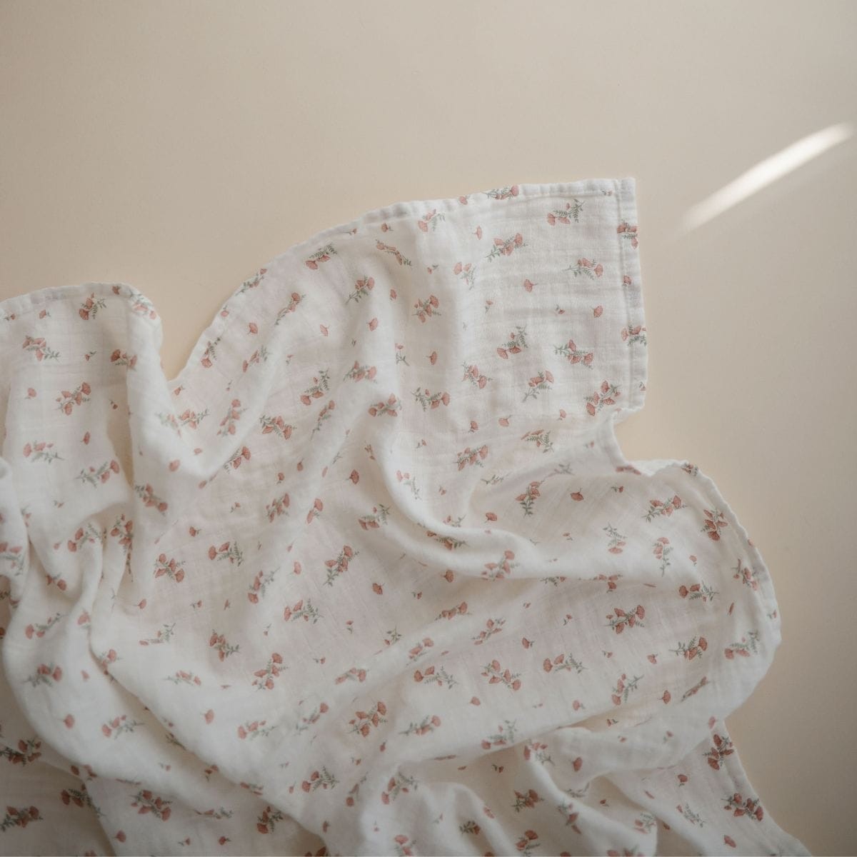 Mushie hydrofiele doek pink flower 120 x 120