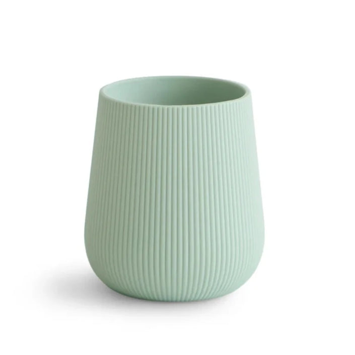 Mushie siliconen oefenbeker cambridge blue 6 mnd+