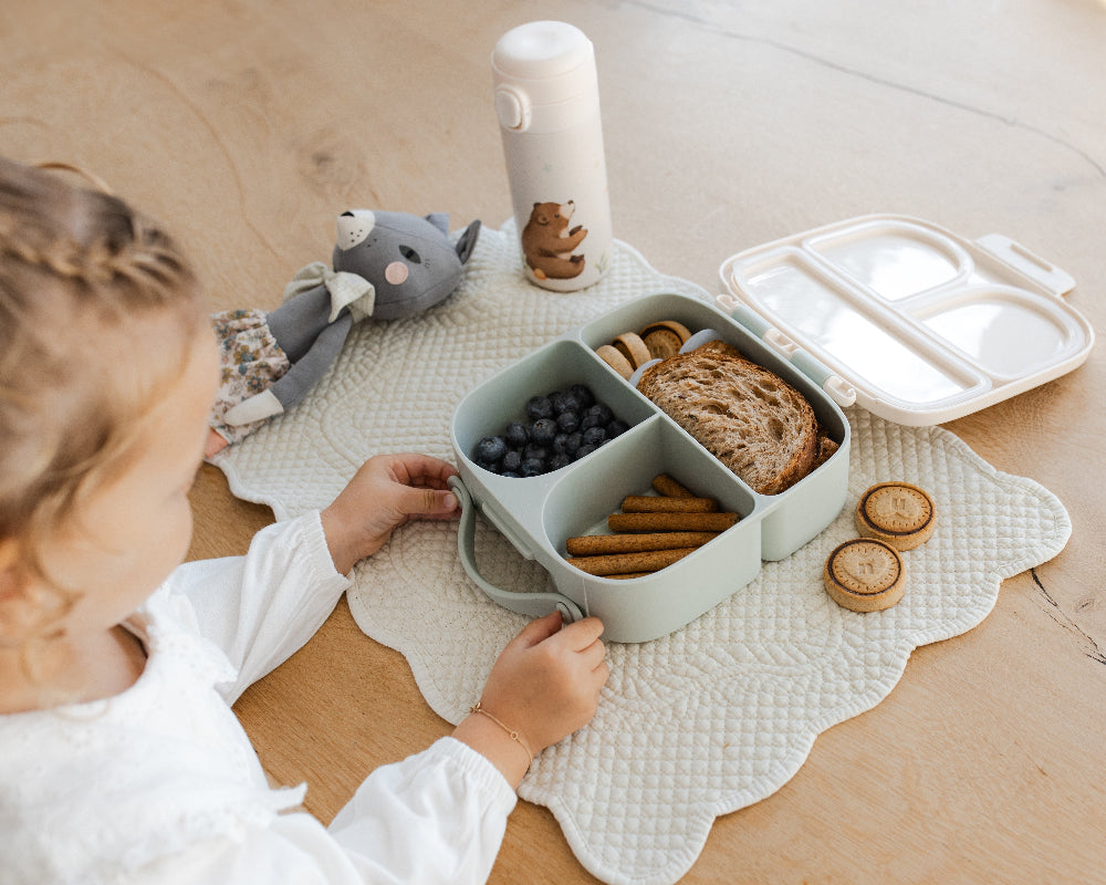 Petit Monkey bento lunchbox BearLB56B-Rb