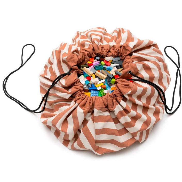 Play & Go opbergzak en speelkleed stripes brown