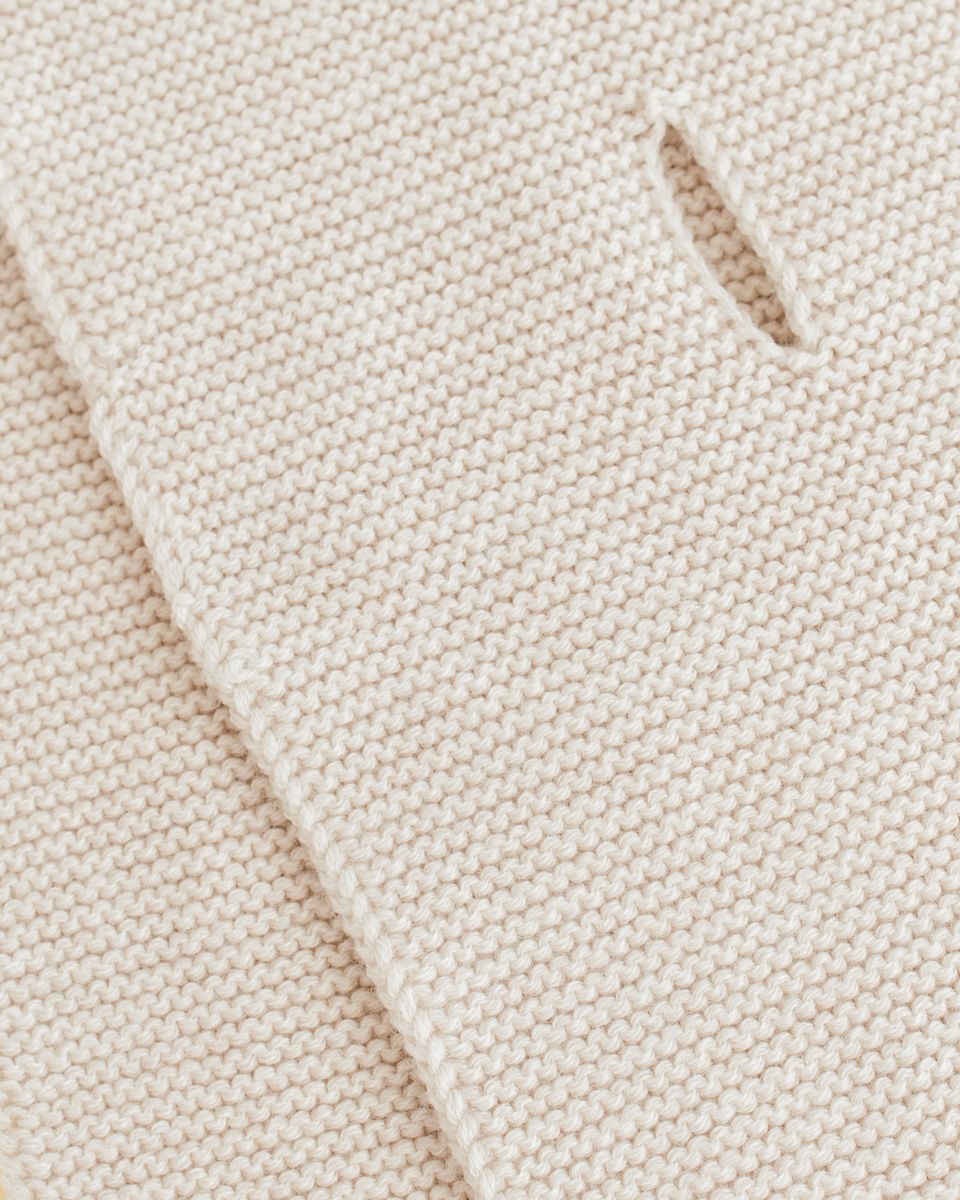 HVID sjaal Ivo cream 1-6 jr 5404027806990