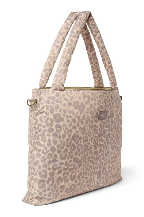 Studio Noos puffy diaper bag beige leopard 6151906669625 b