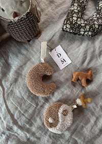 Dappermaentje speendoekje maan teddy hazel 043hazellattea