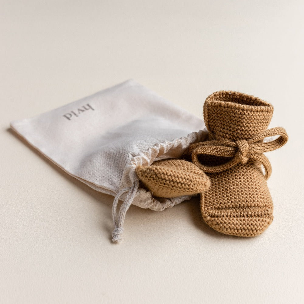 HVID slofjes ochre 0-9 mnd 5404027802749