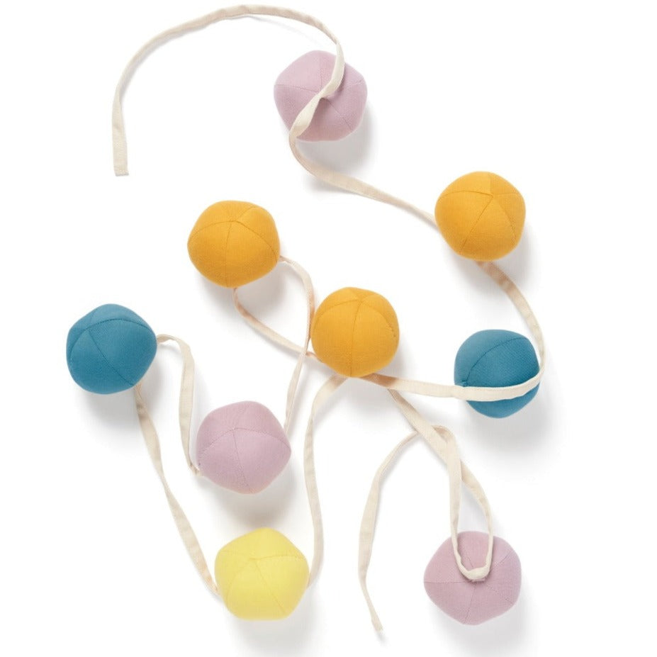 Kids Concept slinger pompoms 350 cm kopen