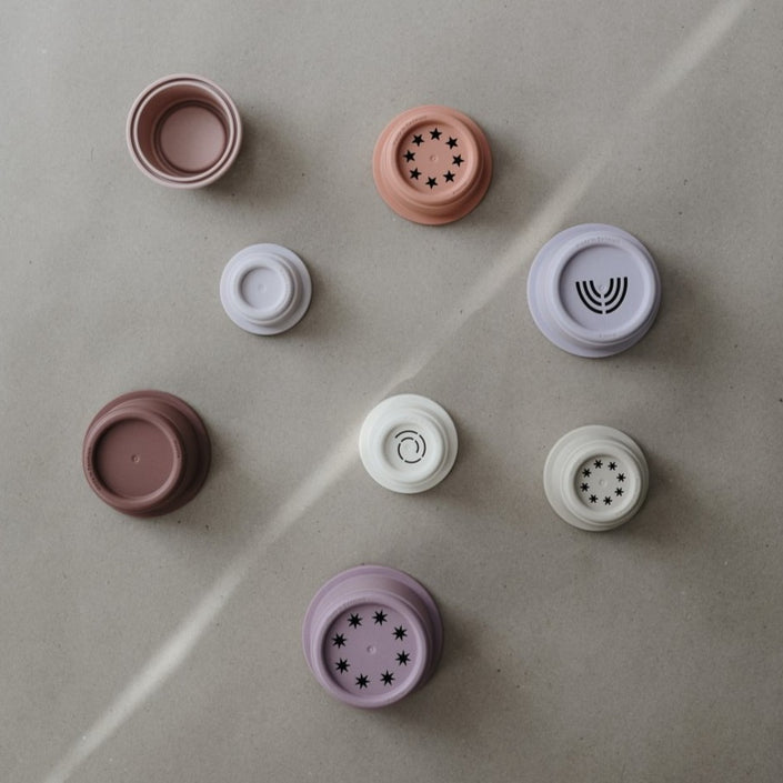 Mushie stapeltoren petal 0 m+