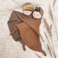 Mrs Ertha knuffeldoekje Dou