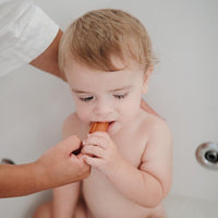 Mushie baby tandenborstel sand clay