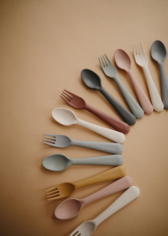 Mushie bestekset beige